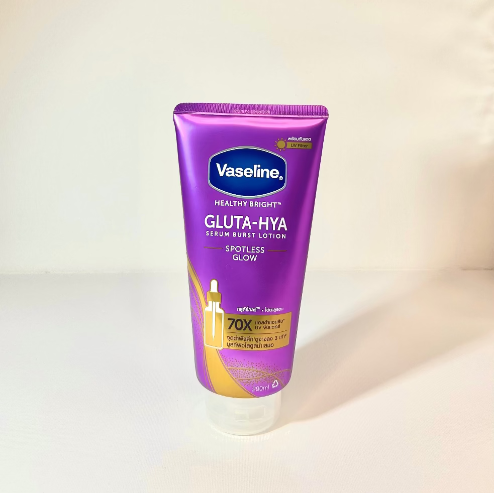 Vaseline gluta-ha serum lotion for spotless glow (70x) 290ml